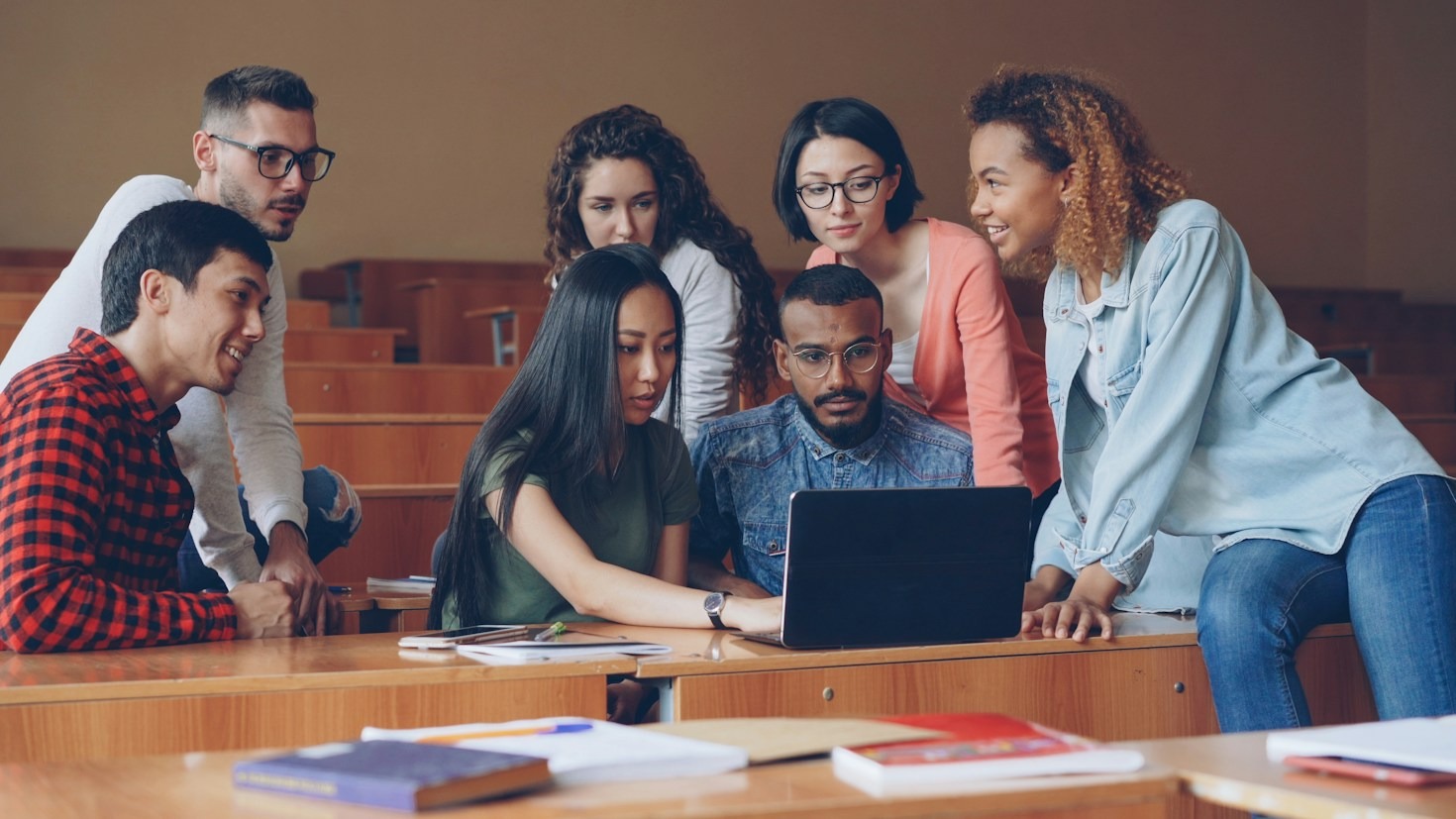 Maximizing Student Engagement in Remote Learning Environments